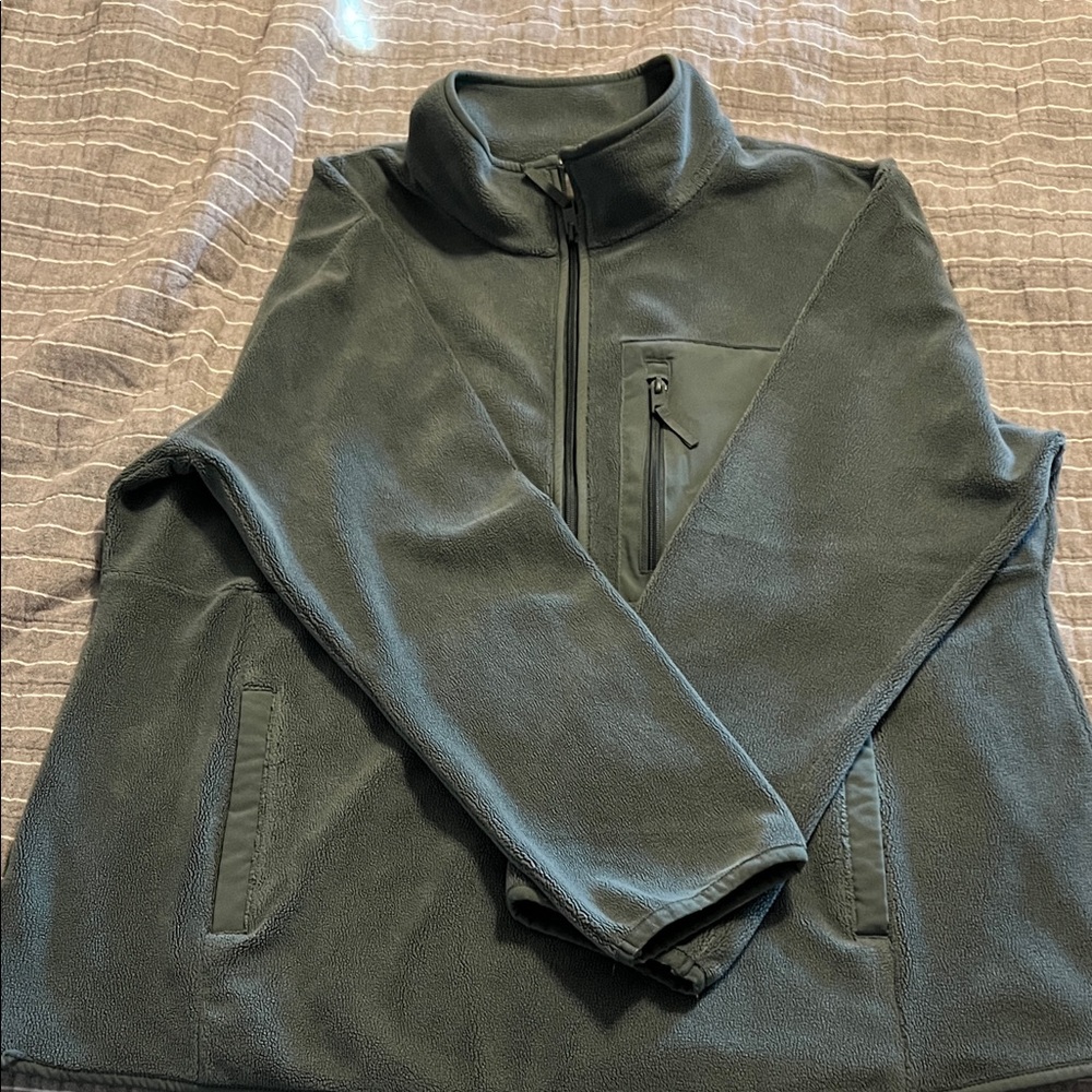32 Degrees Women's Dark Green Fleece Sweater
